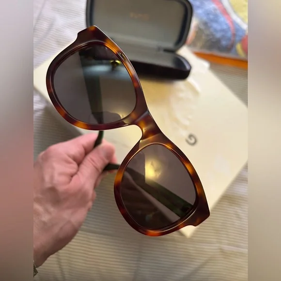 #Exclusive #Gucci #Leopard #SunGlasses #OS #LikeNew - Picture 11 of 13